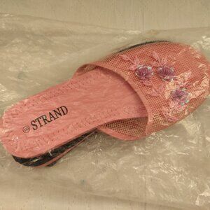 NWT STRAND Pink Slippers Size 8